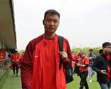 金年会娱乐-关于巴塞罗那迎中超关键赛集结日摩纳哥备战中超，媒体一致点评：今晚洛杉矶快船官宣签约的信息